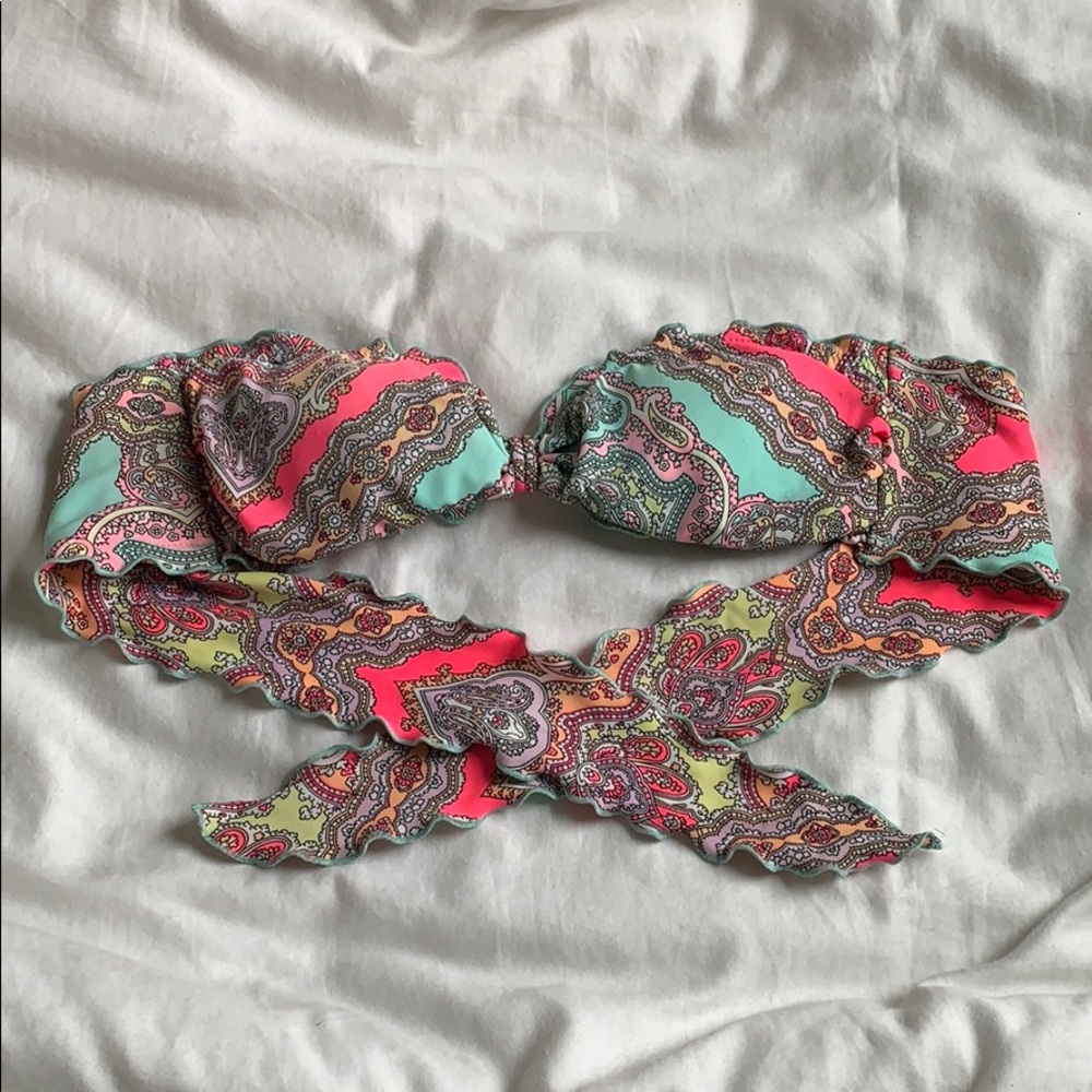 Victoria’s Secret Bikini Top